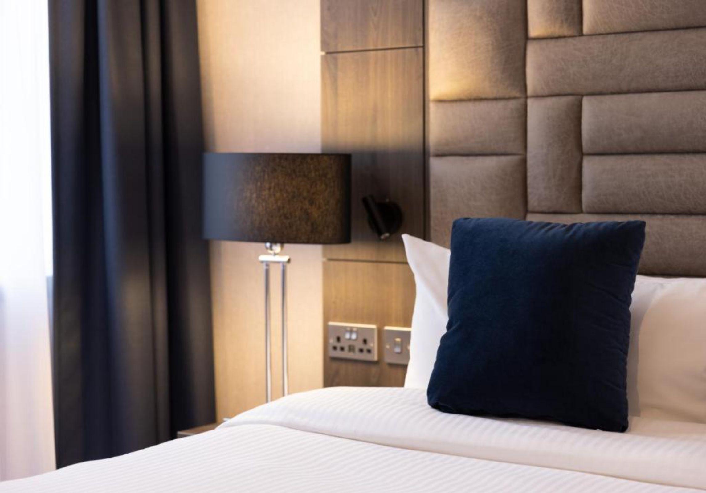 River Ness Hotel, A Member Of Radisson Individuals Inverness Eksteriør billede